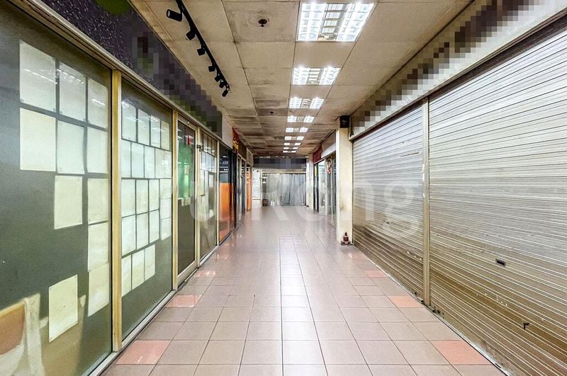 Golden Mile Tower: Retail Shop for Sale - Image 8