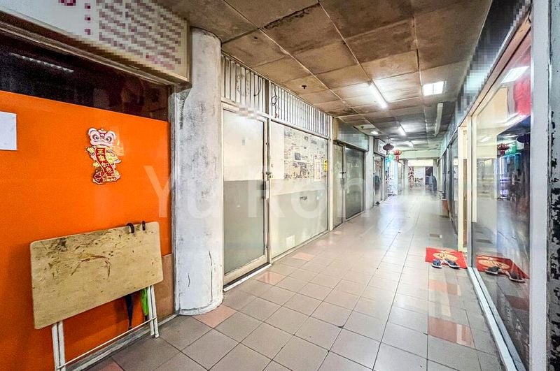 Golden Mile Tower: Retail Shop for Sale - Image 5