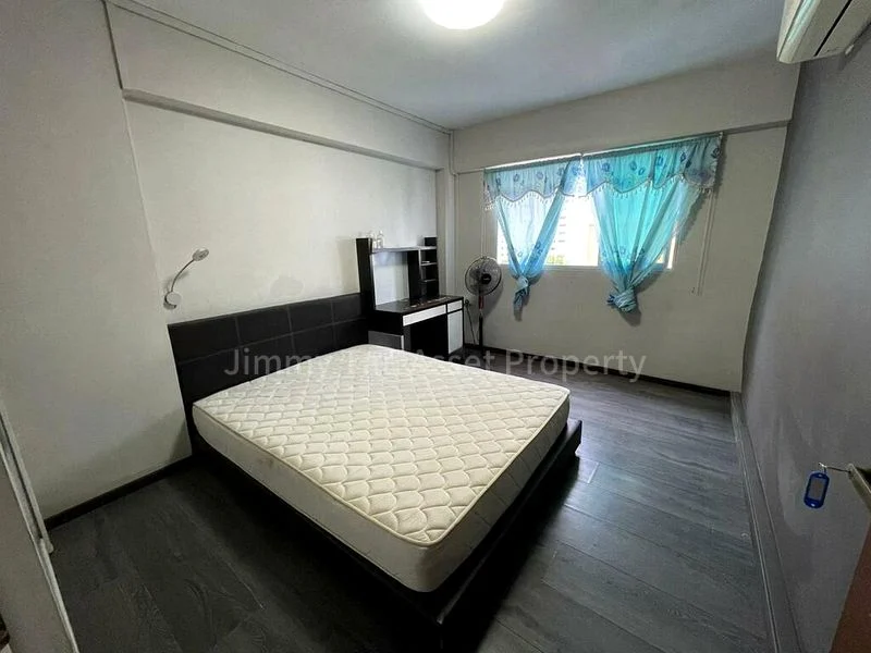 4 Room (4A) HDB for Sale in  639 Yishun Street 61 - Image 5