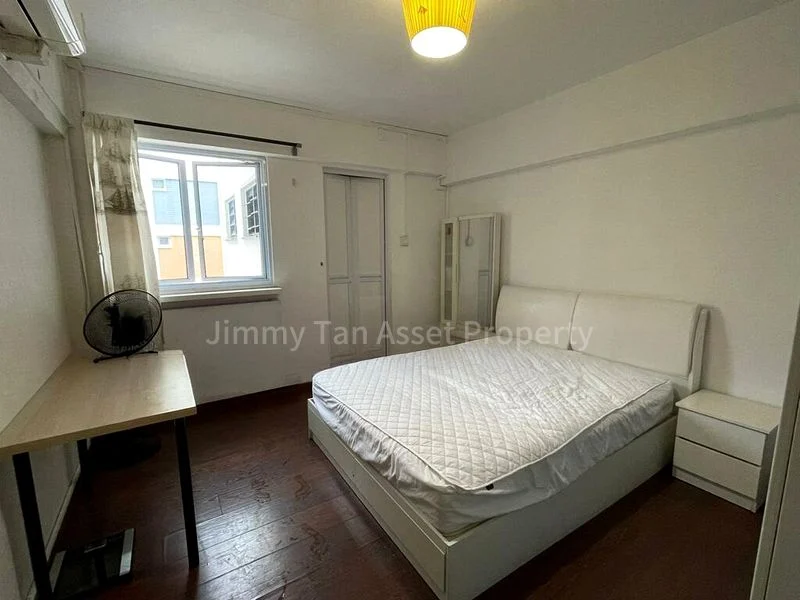 4 Room (4A) HDB for Sale in  639 Yishun Street 61 - Image 3