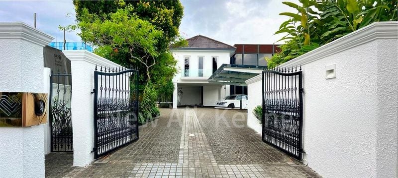6 Bed Bungalow (Landed) for Rent in Linden Drive - Image 3