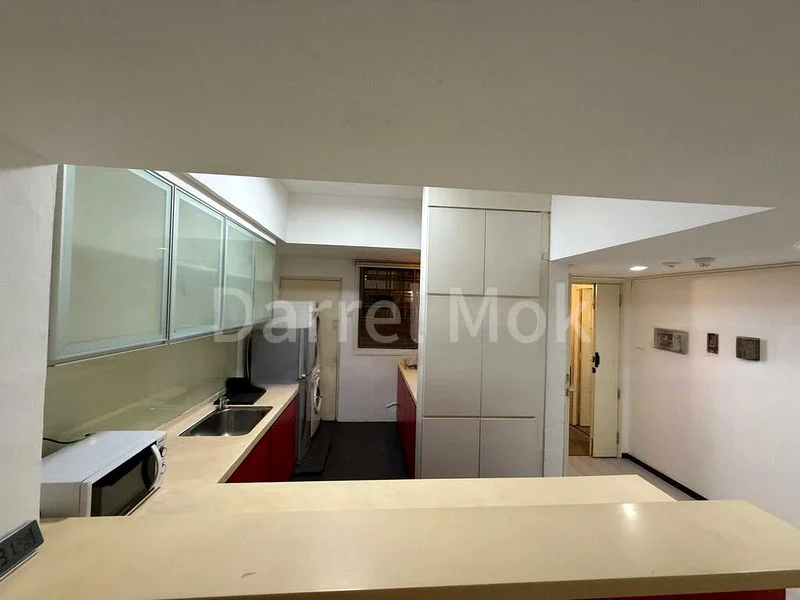 4 Bed Condo for Sale in  International Plaza - Image 2