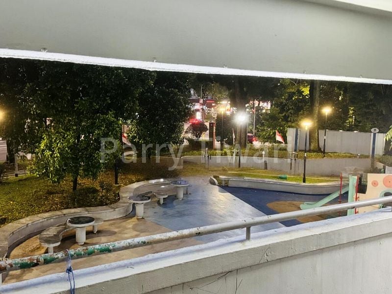 3 Room (3NG) HDB for Sale in  247 Jurong East Street 24 - Image 8