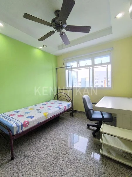 Common Room (HDB) for Rent in  2D Upper Boon Keng Road - Image 2
