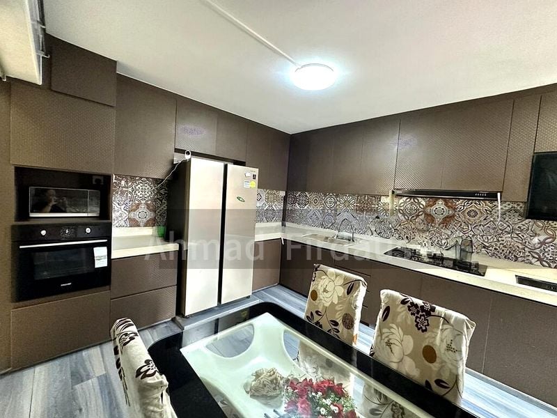 Executive HDB for Sale in  274 Choa Chu Kang Avenue 2 - Image 16