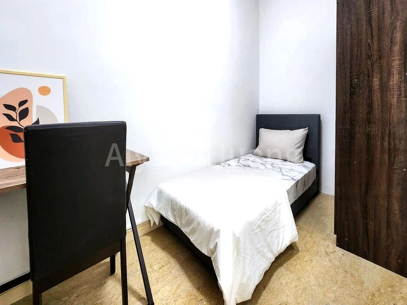 Room (Condo) for Rent in  Thomson Euro-Asia - Image 1