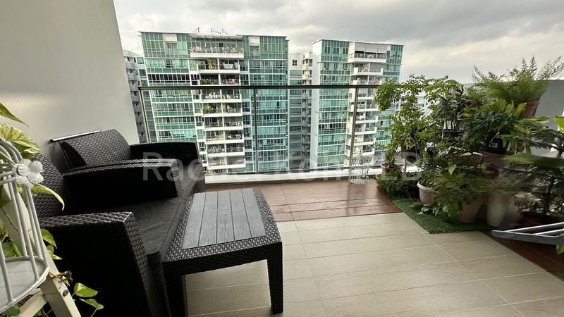 3 Bed Condo for Rent in  The Minton - Image 11