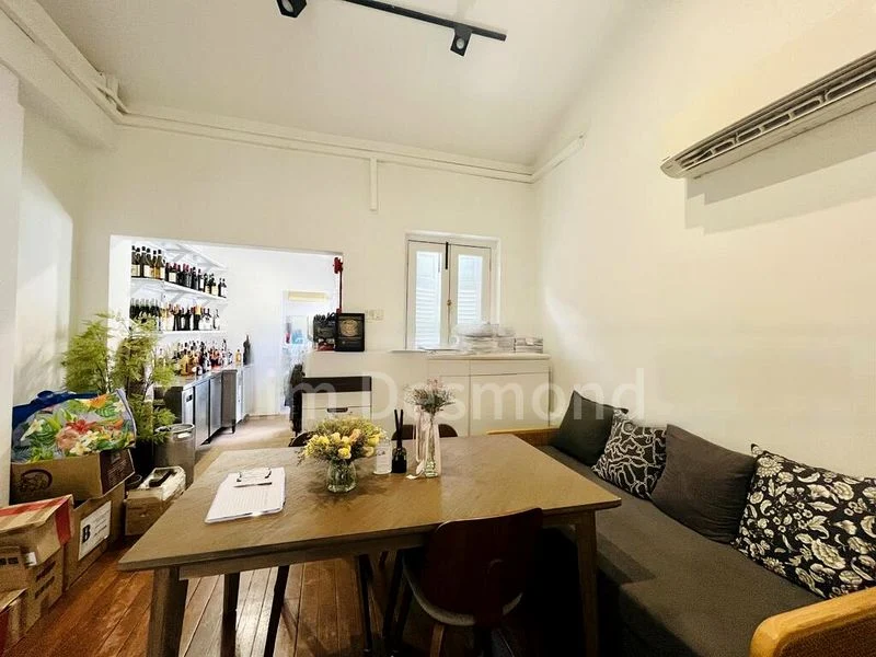 Shop / Shophouse for Rent: Telok Ayer Shop Houses - Image 8