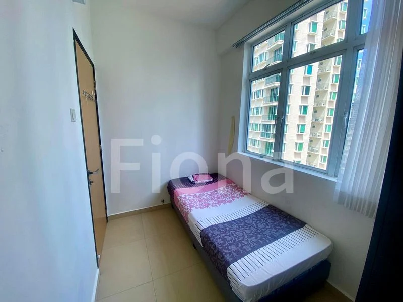 Common Room (Condo) for Rent in  Summer Green - Image 3