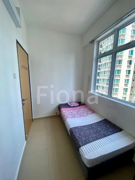 Common Room (Condo) for Rent in  Summer Green - Image 2