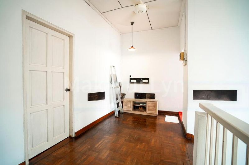 4 Bed Semi-Detached House (Landed) for Sale in Eastlink - Image 8