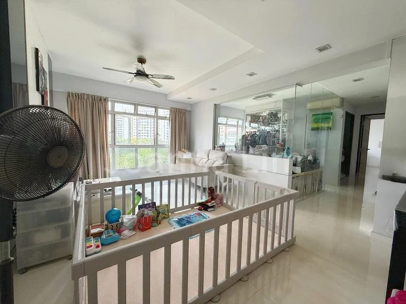 4 Room (4A) HDB for Sale in  211D Compassvale Lane - Image 1
