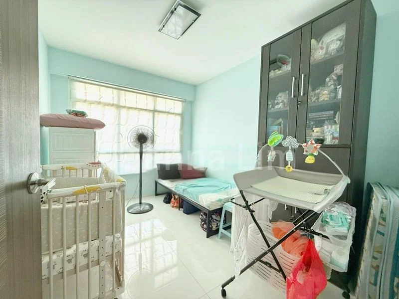 4 Room (4A) HDB for Sale in  211D Compassvale Lane - Image 3