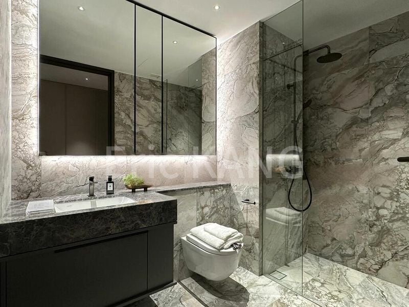 3 Bed Condo for Sale in  Meyer Blue - Image 2