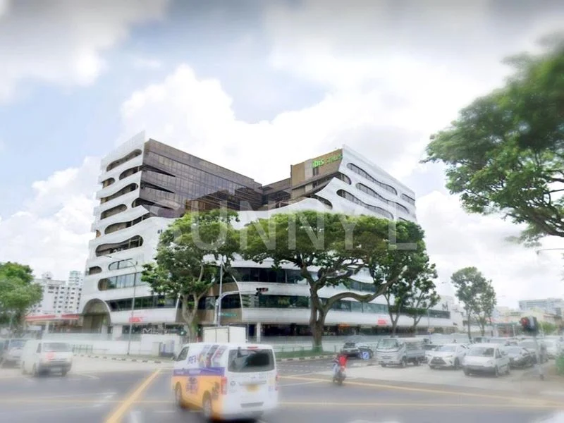 Shop / Shophouse for Rent: Prime L1 Retail Space on MacPherson Road - Image 4