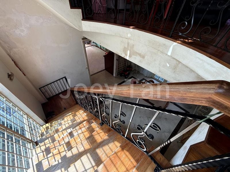 6 Bed Bungalow (Landed) for Sale in Rivervale Gateway - Image 2