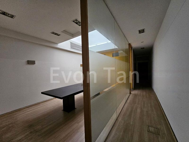 Shop / Shophouse for Rent:  Partitioned Shophouse | Flexible Use, 3 Rooms - Image 2