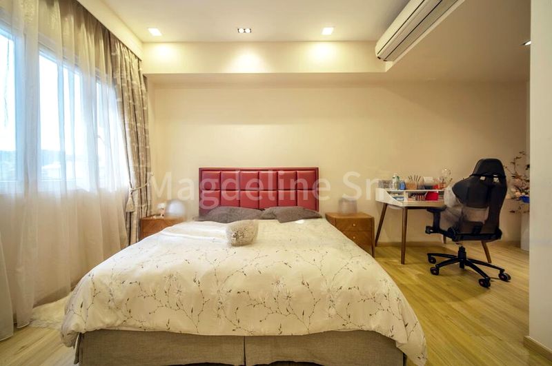 7 Bed Terraced House (Landed) for Sale in  Lorong 16 Geylang - Image 3