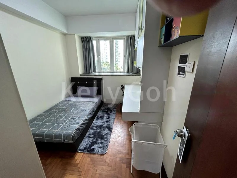 Room (Condo) for Rent in  The Warren - Image 1