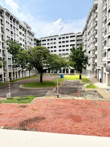 5 Room (5A) HDB for Sale in  353 Tampines Street 33 - Image 2