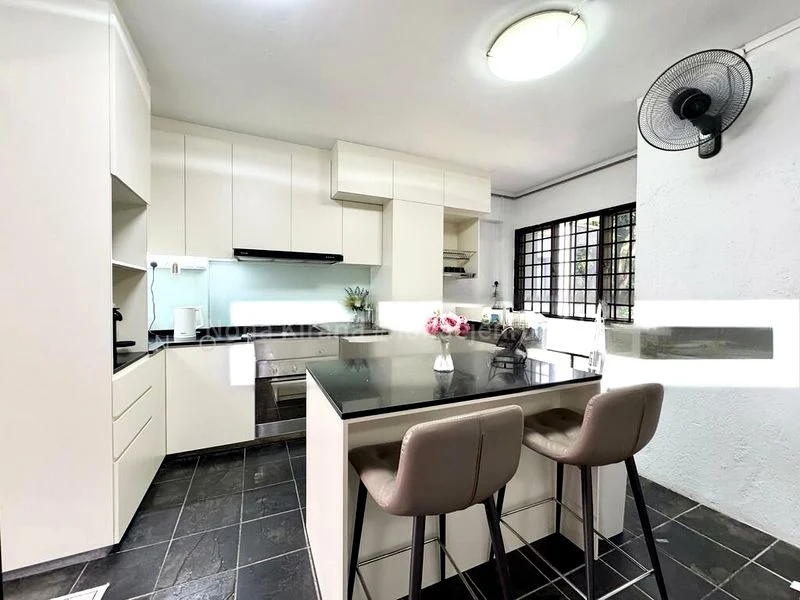 5 Room (5A) HDB for Sale in  353 Tampines Street 33 - Image 12