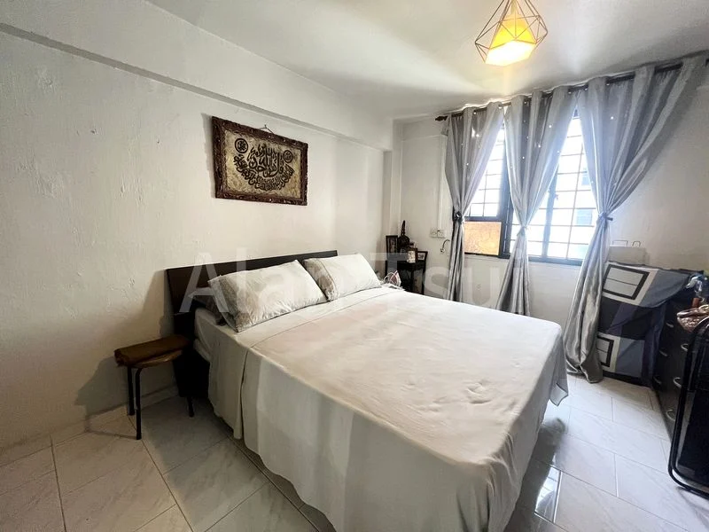 3 Room (3I) HDB for Rent in  2 Jalan Batu - Image 3