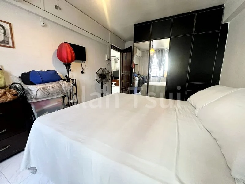 3 Room (3I) HDB for Rent in  2 Jalan Batu - Image 4