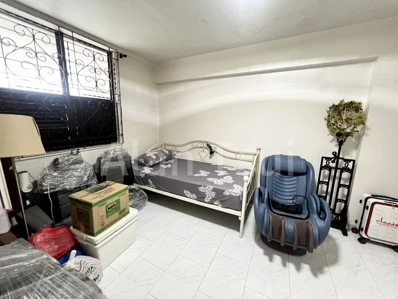 3 Room (3I) HDB for Rent in  2 Jalan Batu - Image 5