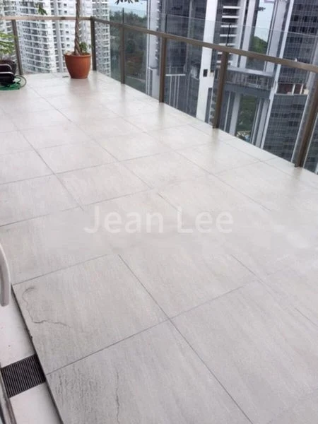 4 Bed Condo for Rent in  The Sea View - Image 3