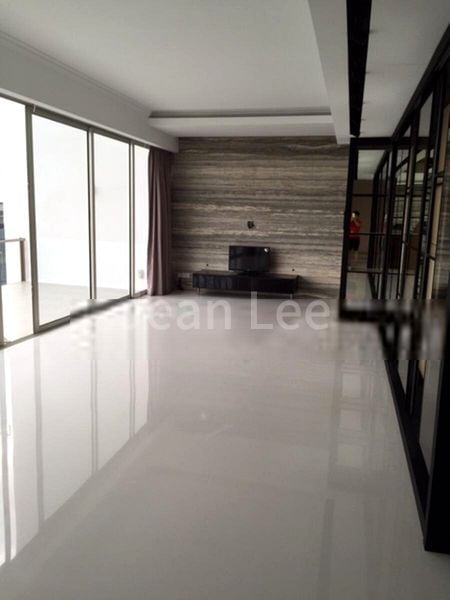 4 Bed Condo for Rent in  The Sea View - Image 5