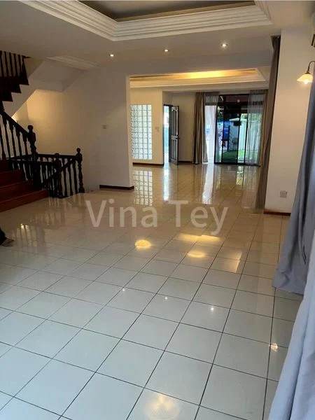 4 Bed Terraced House (Landed) for Rent in  Hoover Park - Image 5