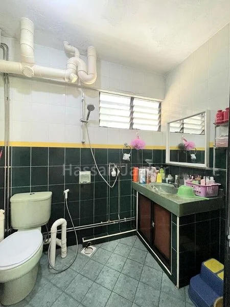 5 Room (5A) HDB for Sale in  926 Tampines Street 91 - Image 11