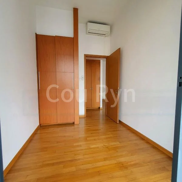 2 Bed Apartment (Condo) for Sale in  The Pier At Robertson - Image 6