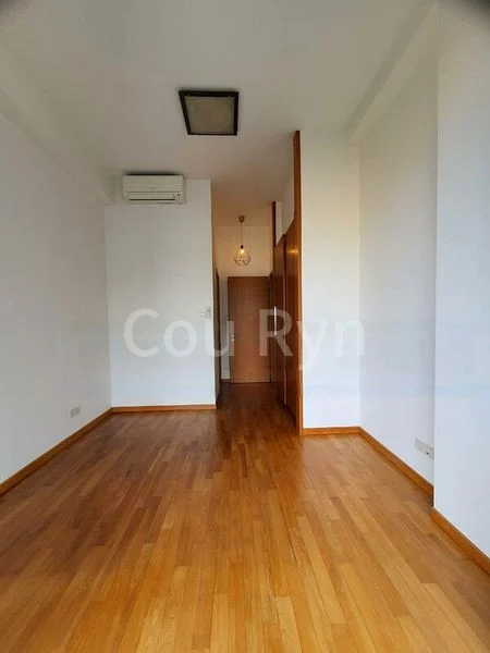 2 Bed Apartment (Condo) for Sale in  The Pier At Robertson - Image 7