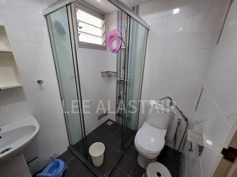 4 Room (4A) HDB for Rent in 675D Yishun Avenue 4 - Image 5