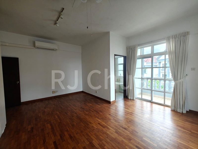 3 Bed Condo for Rent in  La Suisse I - Image 6