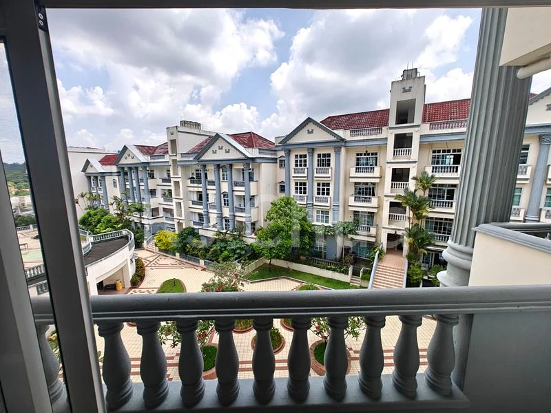 3 Bed Condo for Rent in  La Suisse I - Image 3