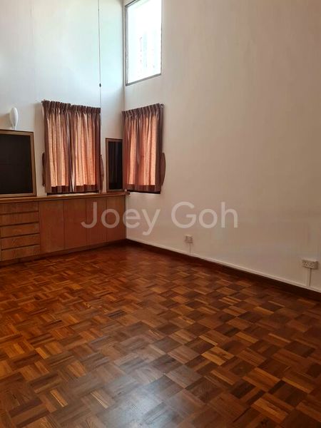 3 Bed Condo for Rent in  Rich East Garden - Image 9