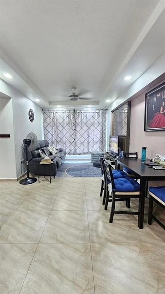 4 Room (4A) HDB for Sale in 634B Senja Road - Image 1