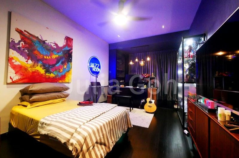 5 Bed Semi-Detached House (Landed) for Sale in  Huit - Image 13