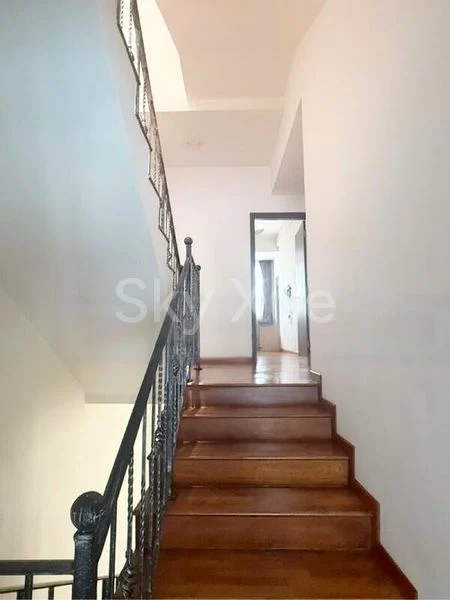 6 Bed Corner Terrace (Landed) for Sale in  Westville - Image 2