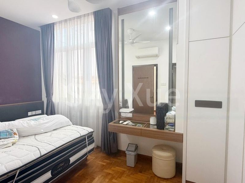 6 Bed Corner Terrace (Landed) for Sale in  Westville - Image 10