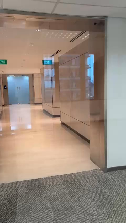 Office for Rent in  Hong Leong Building - Image 3