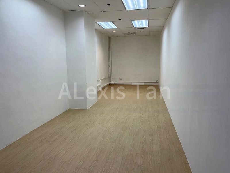 Other Retail for Sale: Parklane Shopping Mall - Image 1