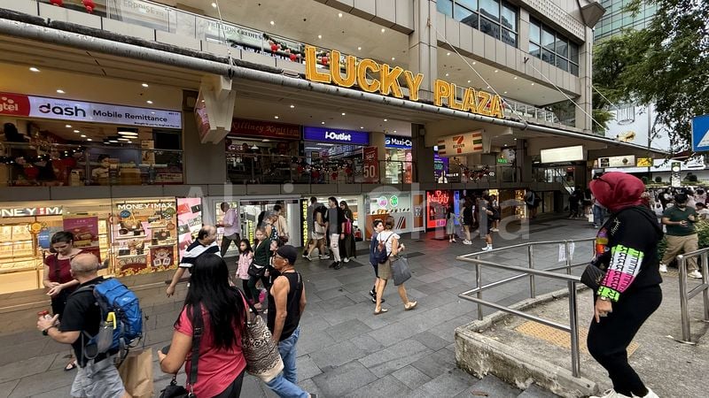 Mall Shop for Rent in Lucky Plaza - Image 7