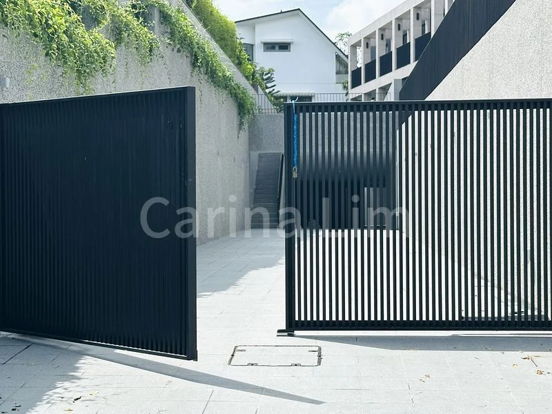 8 Bed Bungalow (Landed) for Sale in  Mount Rosie Road - Image 11