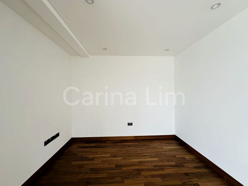 8 Bed Bungalow (Landed) for Sale in  Mount Rosie Road - Image 4