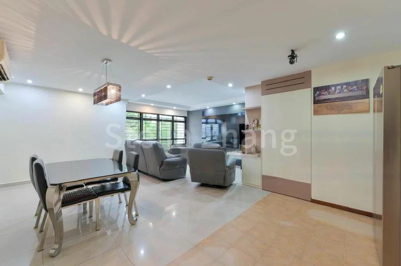5 Room (5I) HDB for Sale in  979C Buangkok Crescent - Image 2