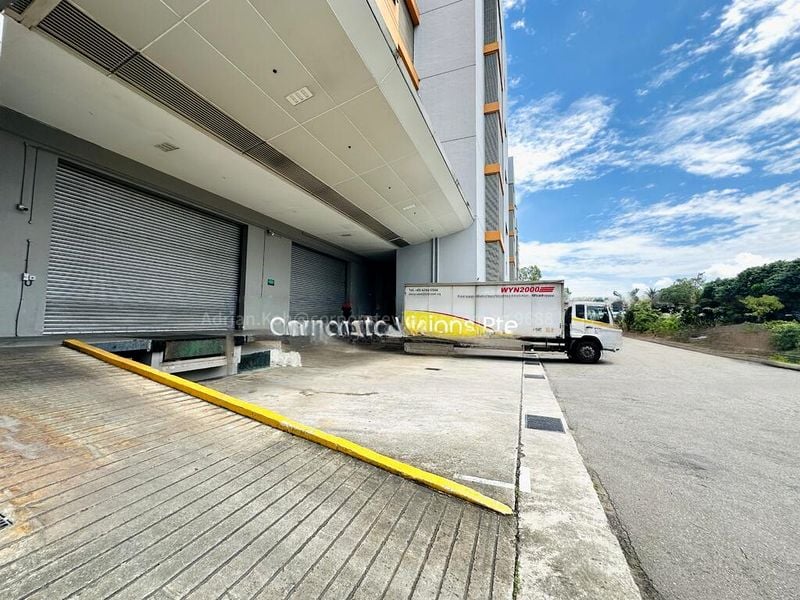 Warehouse for Rent: Affordable Warehouse with Corporate Office; Ample Car Park & Loading Bays off West Coast. - Image 12