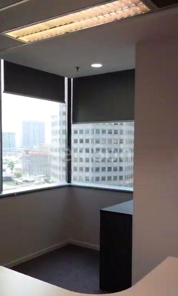 Office for Rent: Raffles Place - Fitted Office with Good Natural Light - Image 1